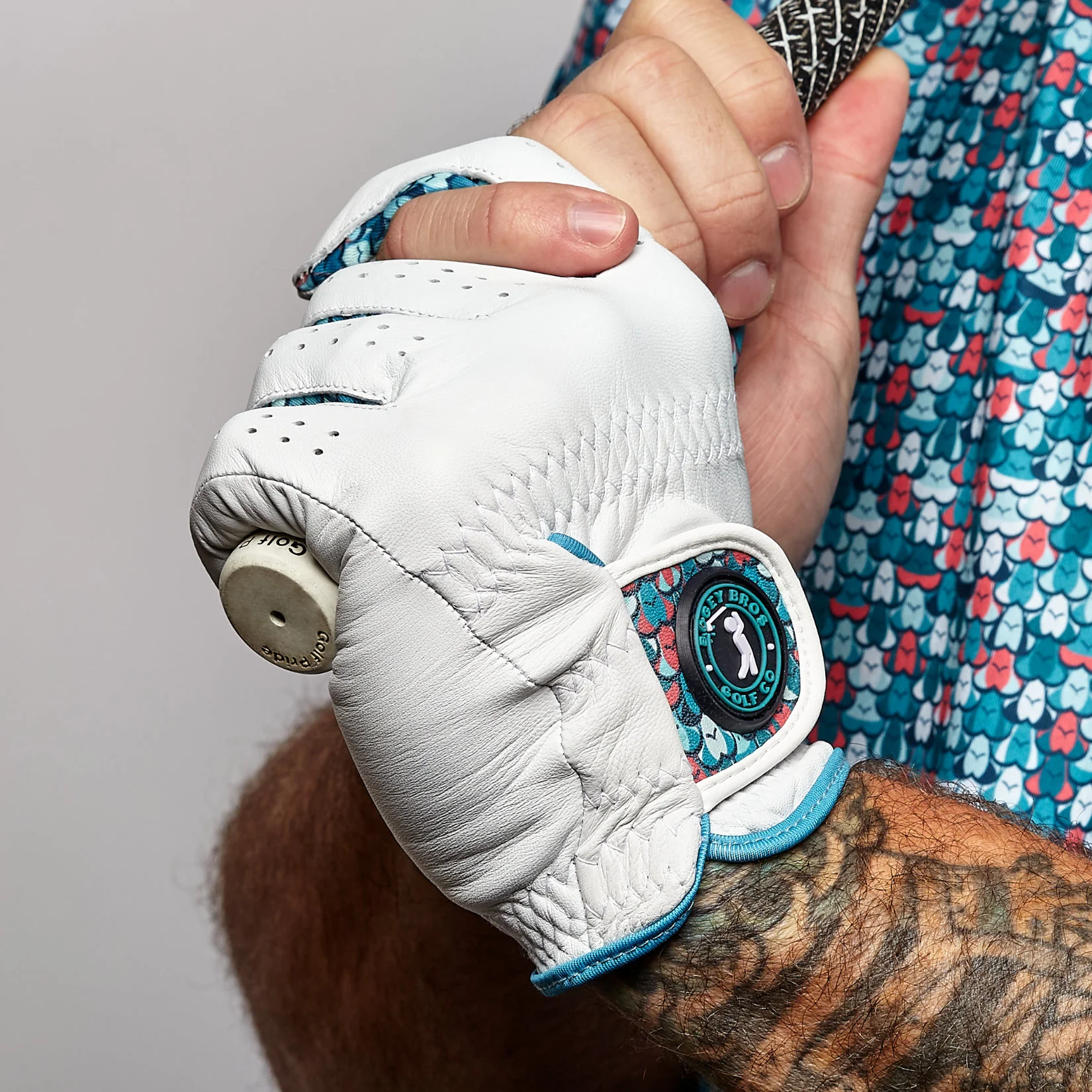 Eyes Up Here - The 305 - Glove - Image 4
